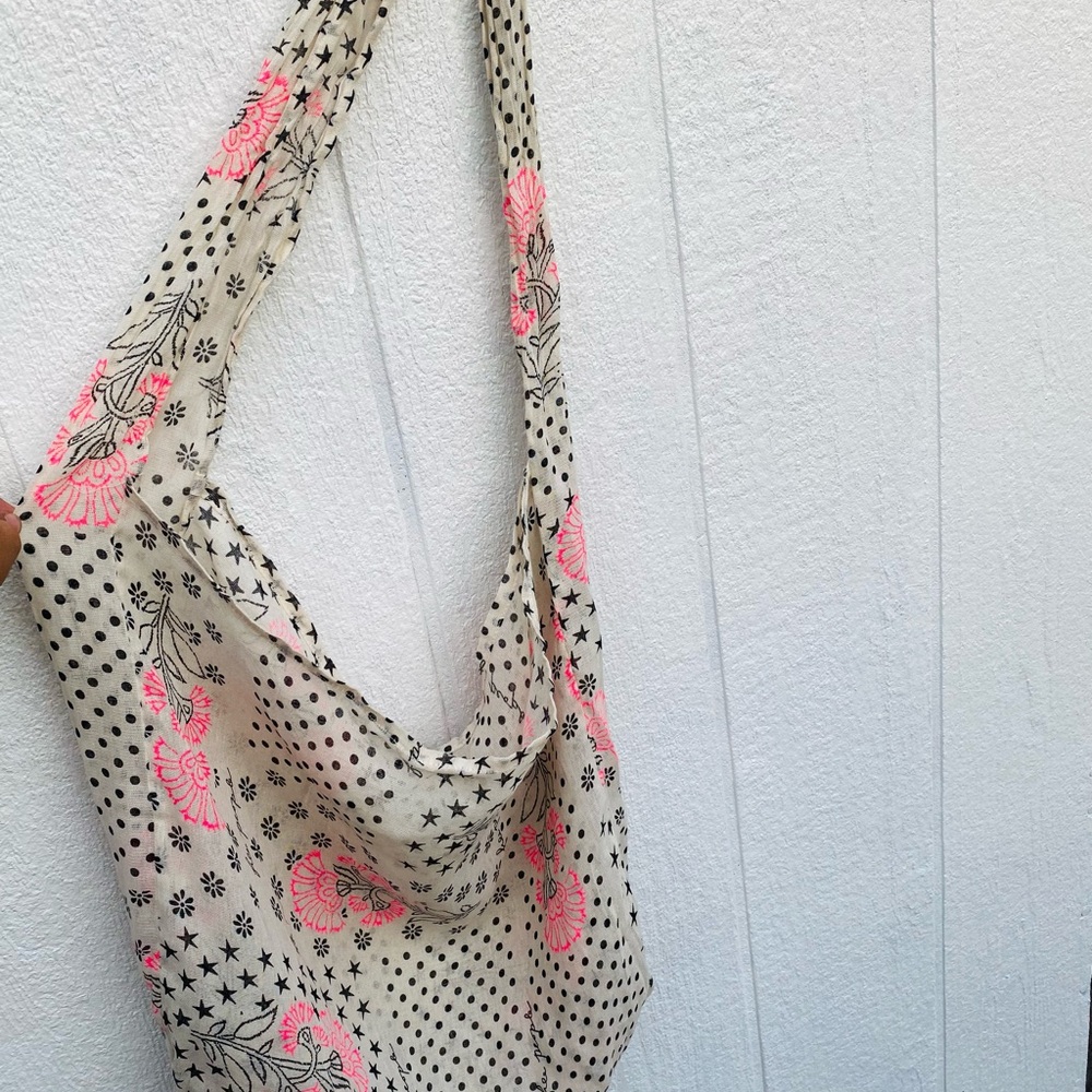 🌸 Free People Floral & Polka Dot Sling Bag